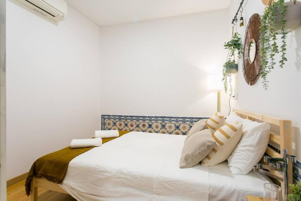 JP39 - Baixa 18th century tiles apartment with 2 bdr! - 5