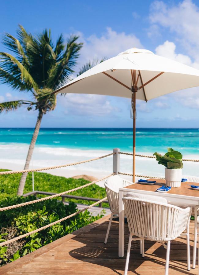 Beach: Pink Sands Resort