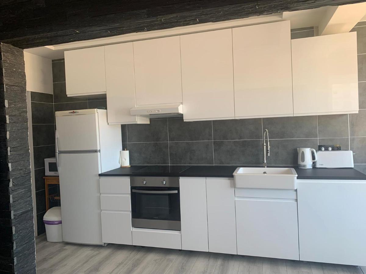 3 bedroom apartment w/ amazing view - 4