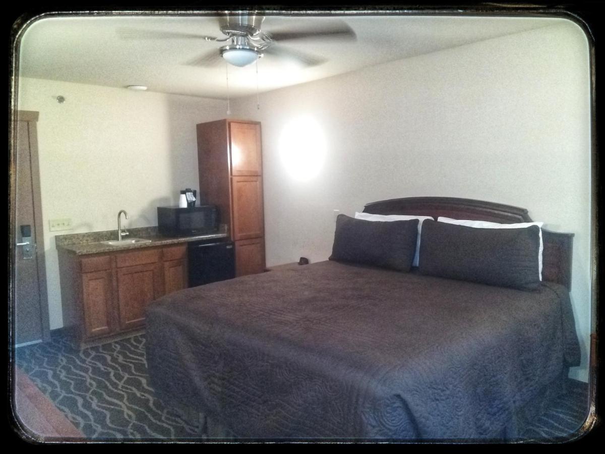 The Sunset Inn — photo 19