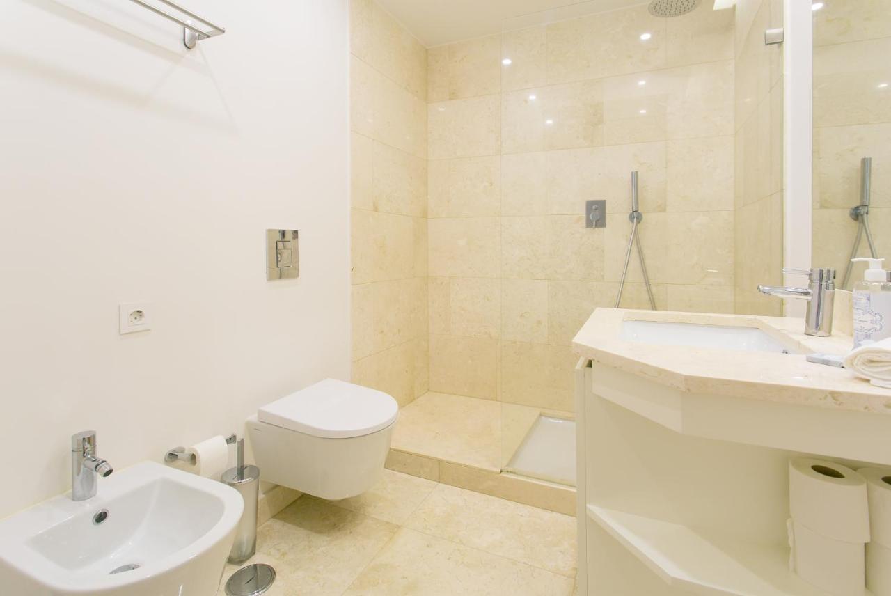 JP40 - Secret 2 bedrs spot in the heart of the antiques! - 3