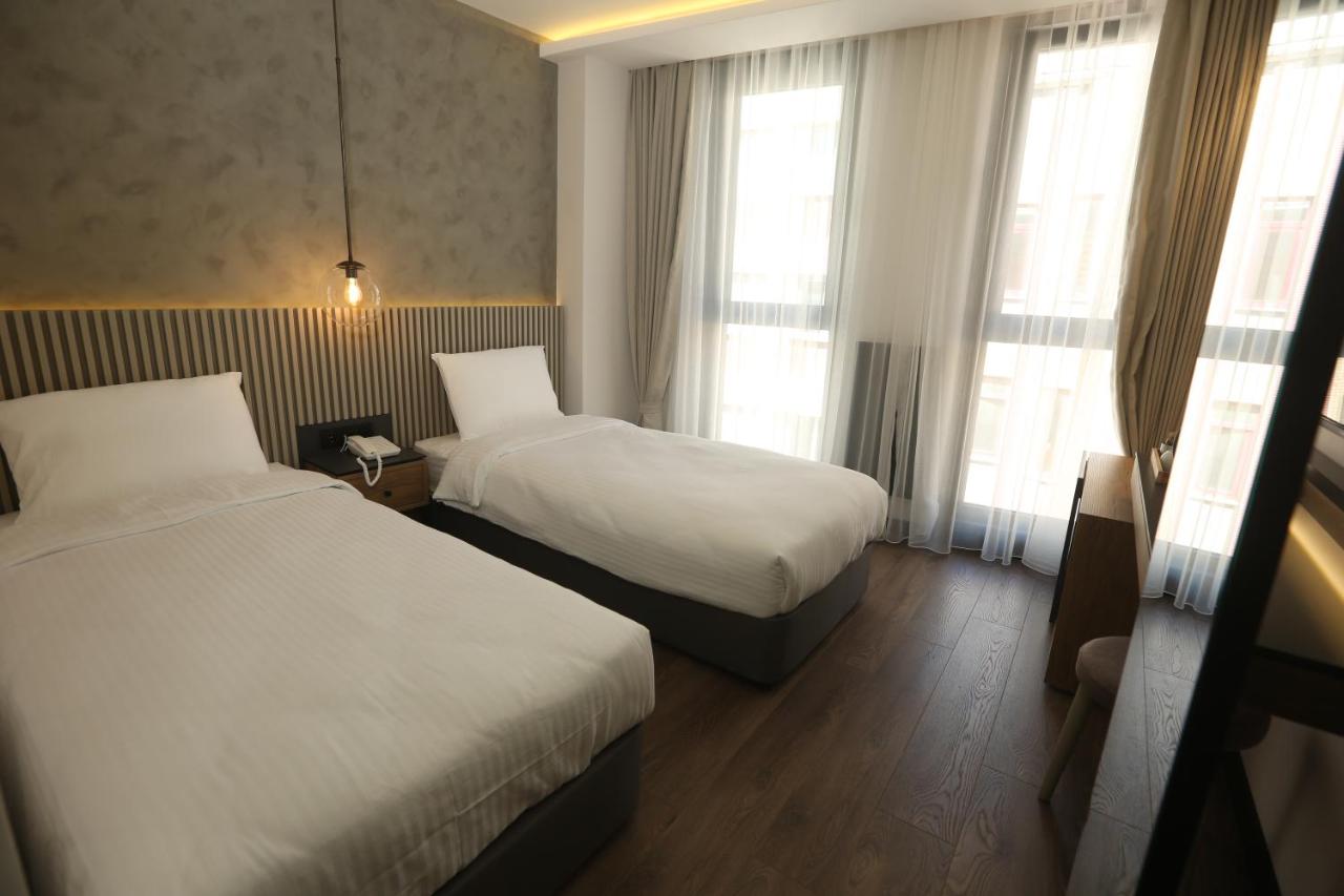 Standart İki Yataklı Oda