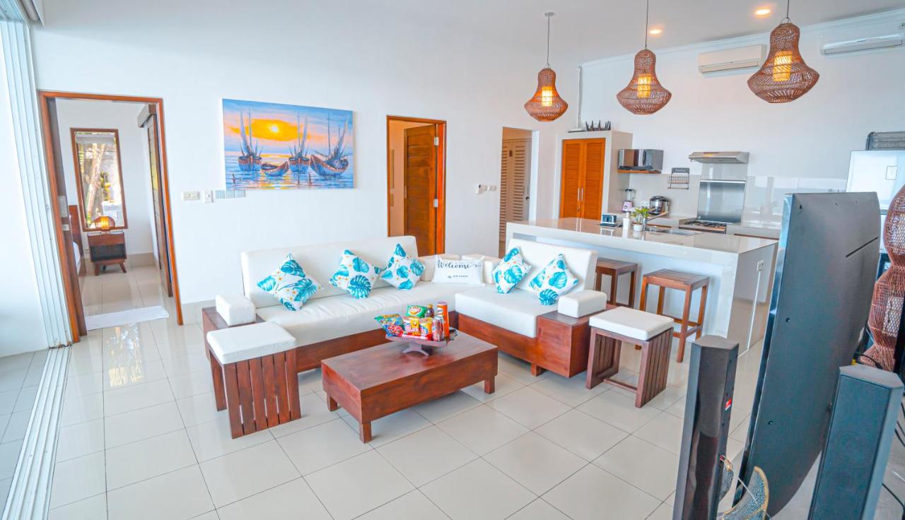 Air Sanih Beach Villa - 5