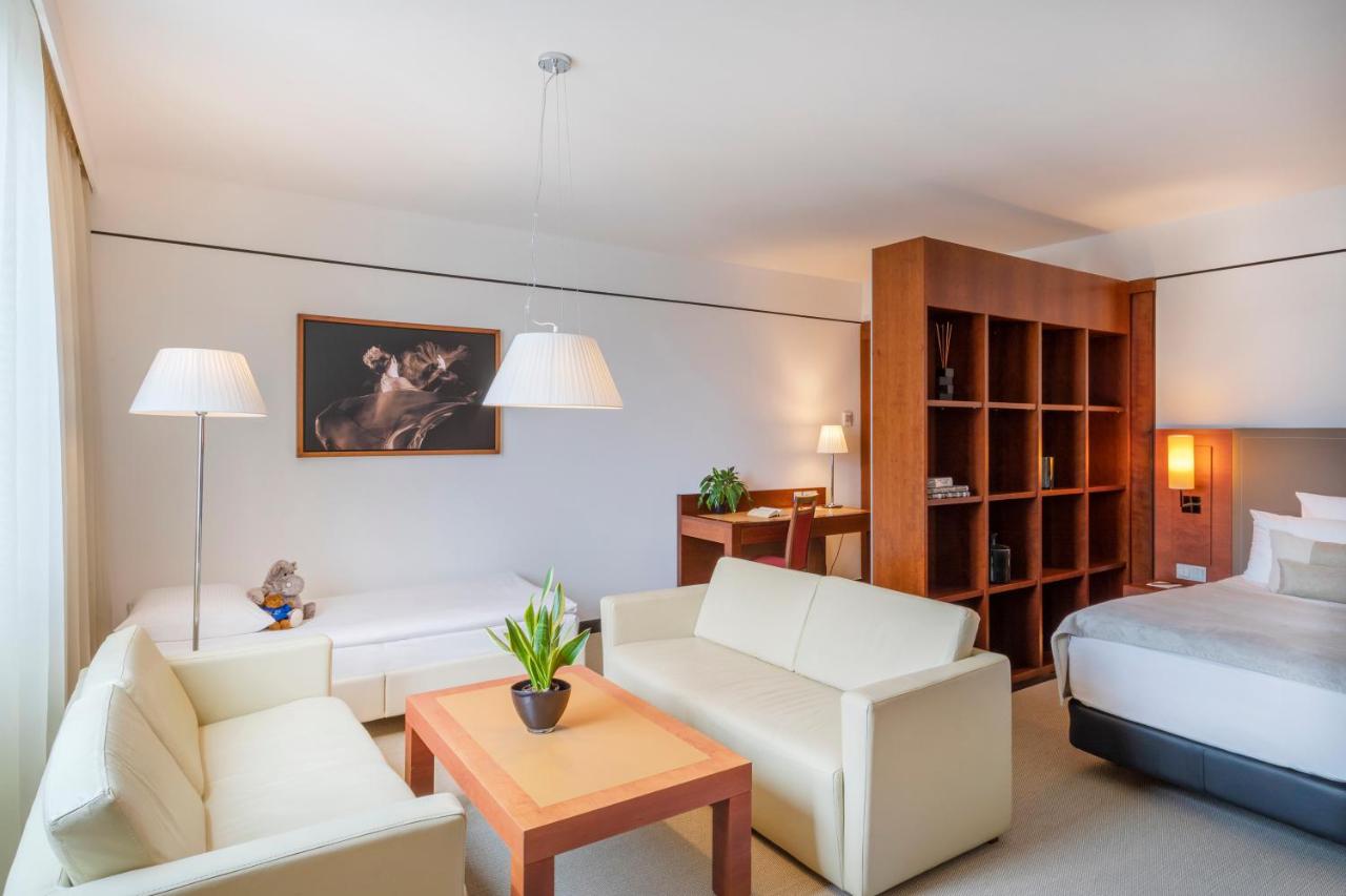 Meliá Berlin photo