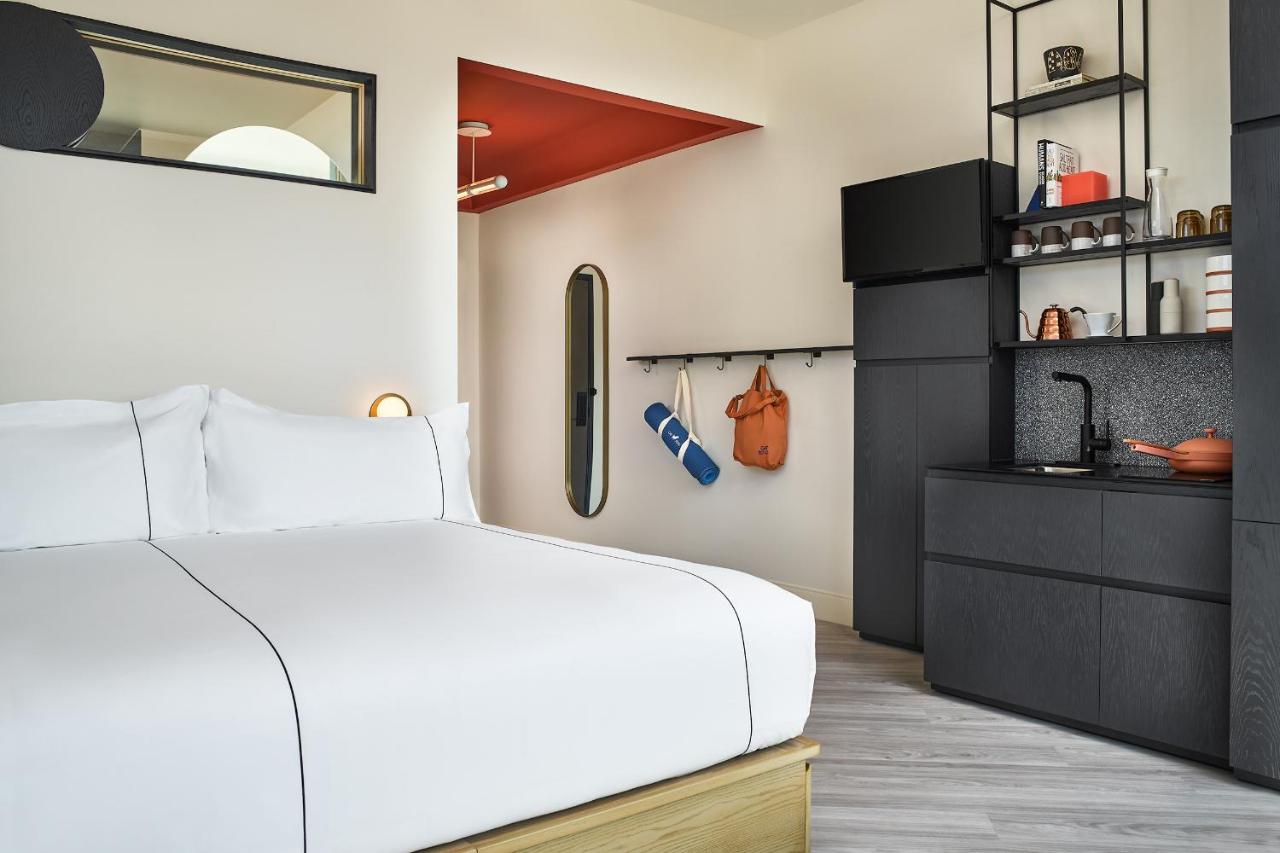 Catbird Hotel — photo 13