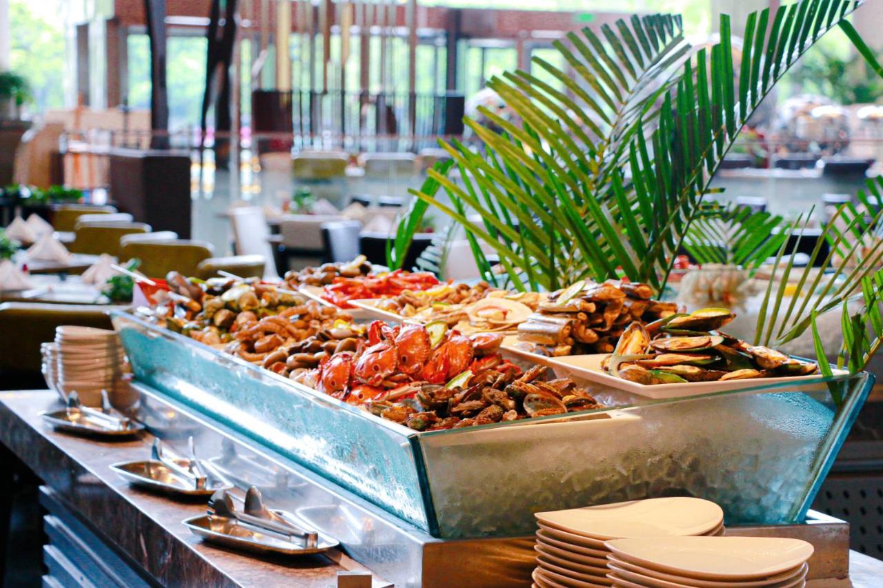 Crowne Plaza Chengdu Wenjiang, an IHG Hotel photo