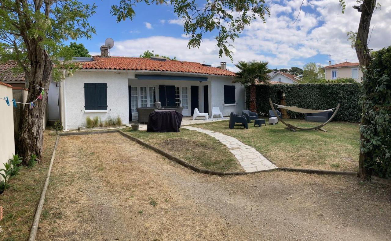 Allée Des Mouettes Dans La Ville De Marennes Villa iodée (France Ronce-les-Bains) - Booking.com