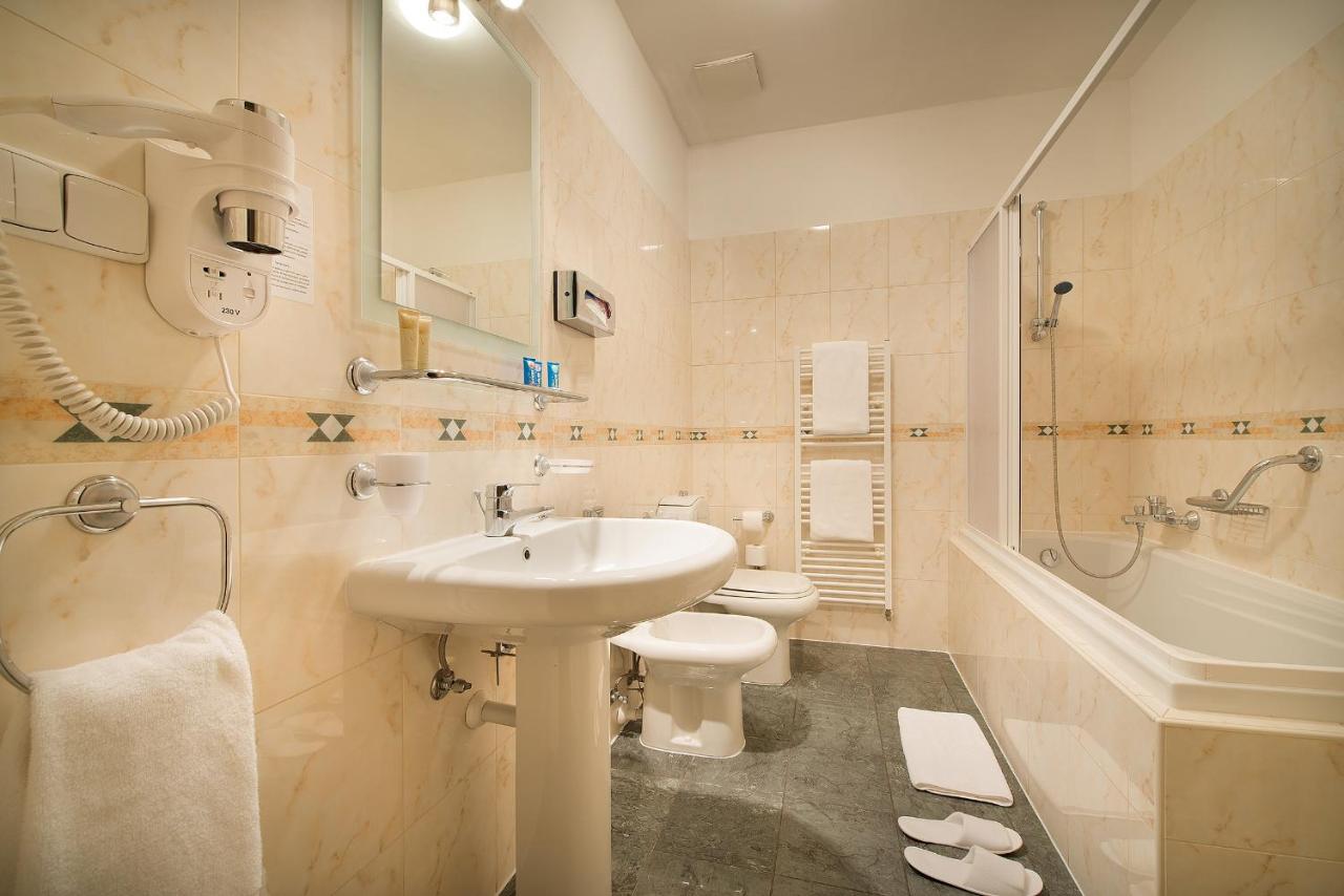 Hotel Suite Home Prague photo