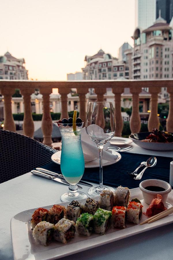 Swissôtel Al Murooj Dubai photo