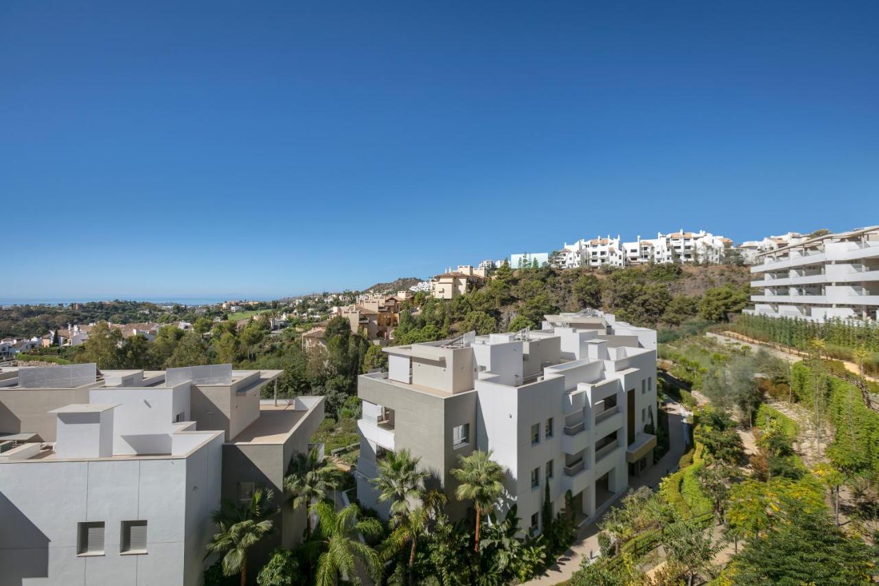 Luxury 3 Bedroom Apartment in Reserva de Alcuzcuz, Benahavís ...