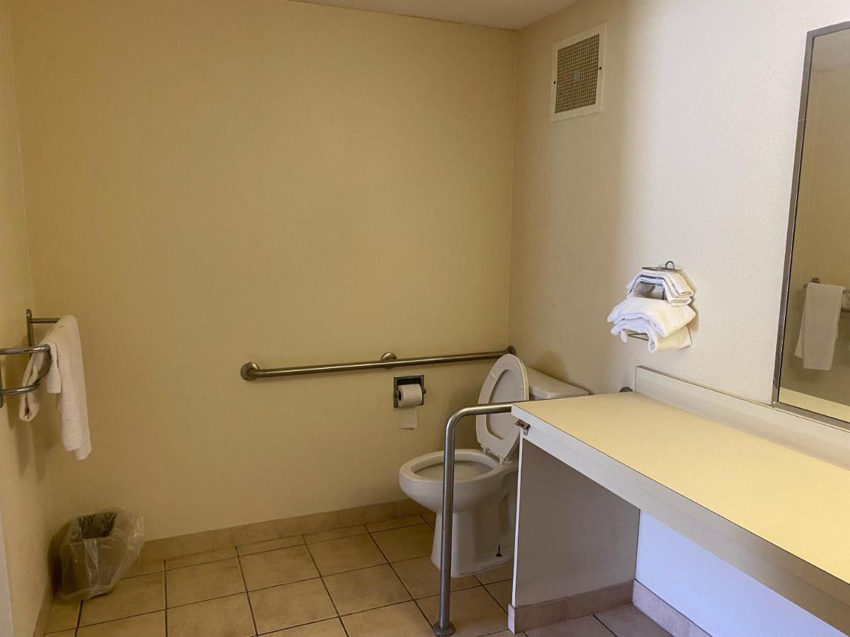 Villa south Motor Inn — photo 17