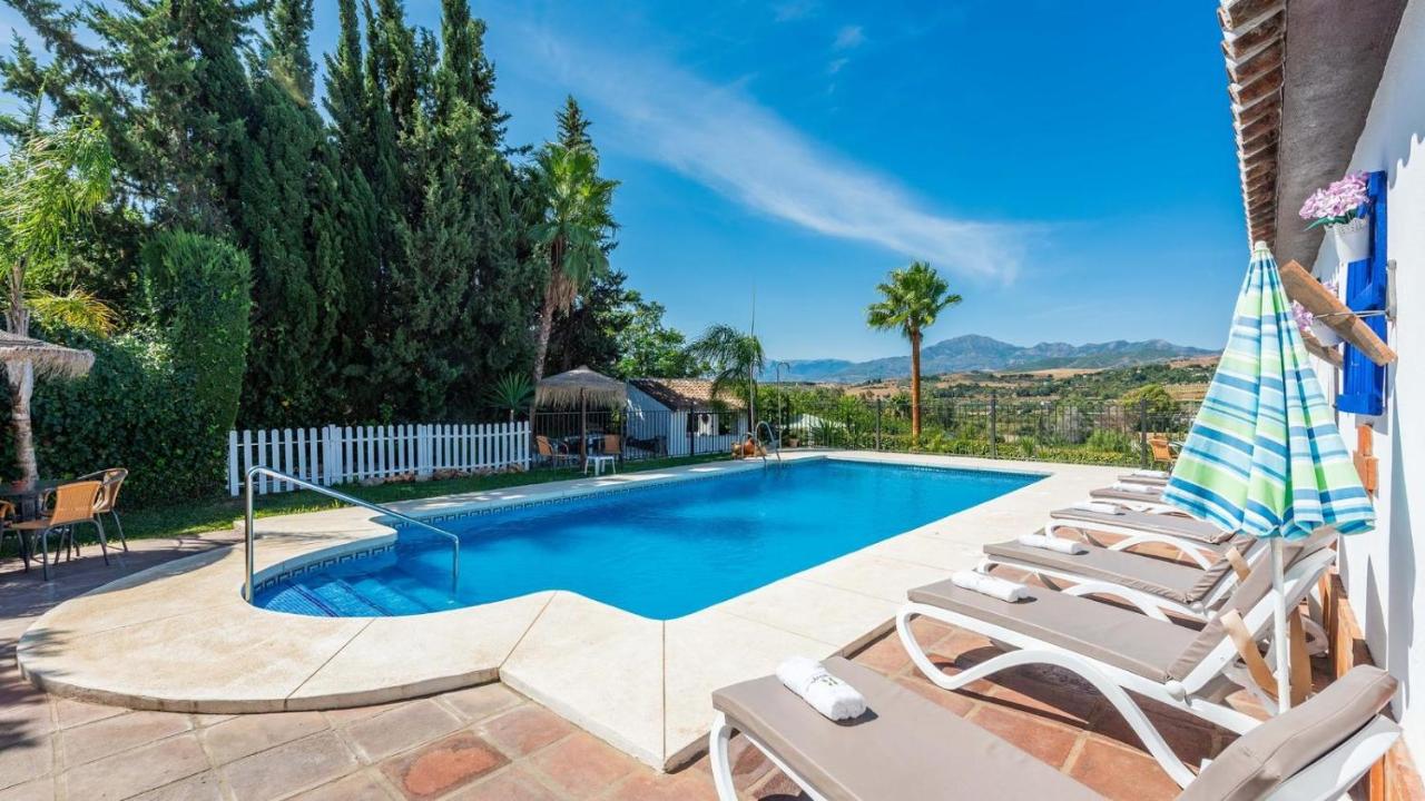 Casa La Vina del Arenal Pizarra by Ruralidays, Pizarra ...