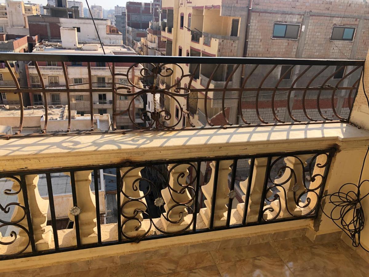 Beach: Air Conditioned, free Wifi Shahrazad Beach Apartment-1