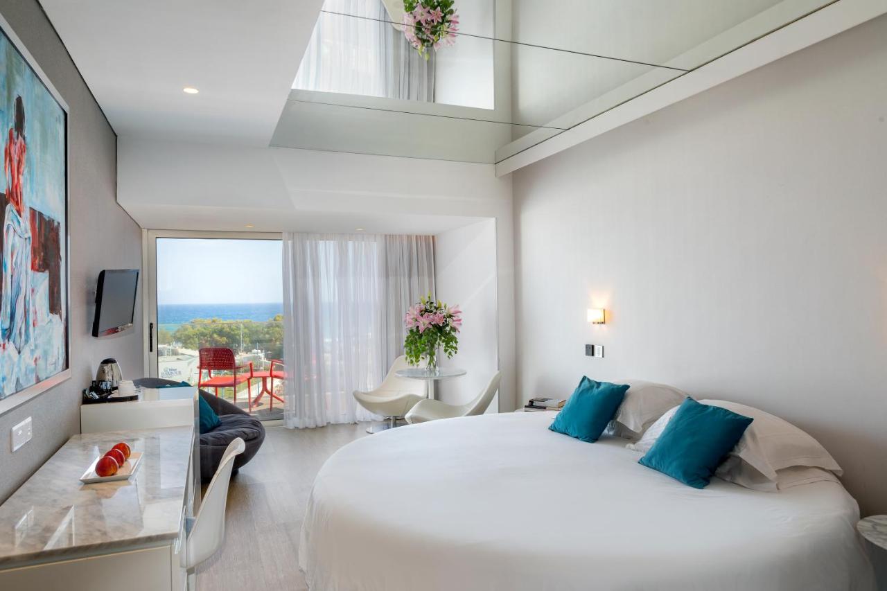 Faros Hotel Ayia Napa photo