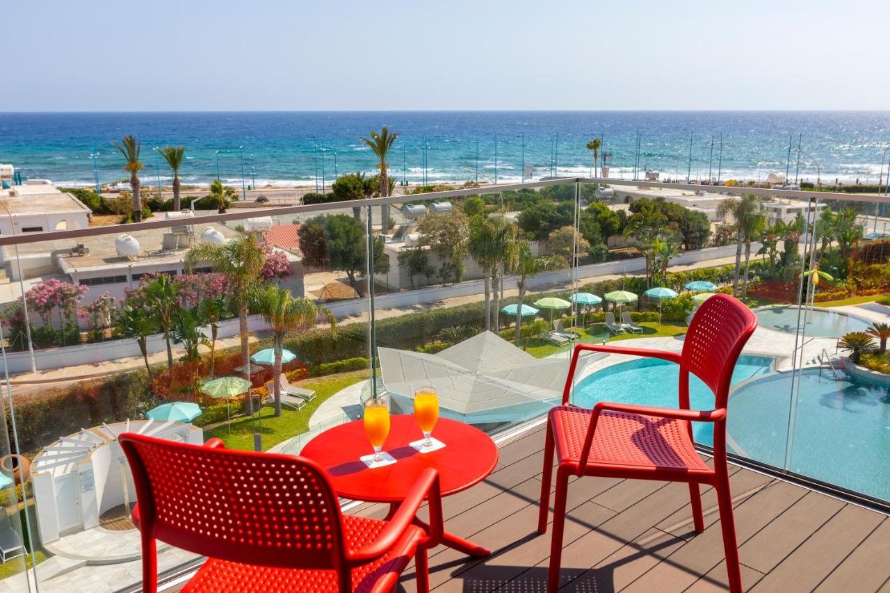 Faros Hotel Ayia Napa photo