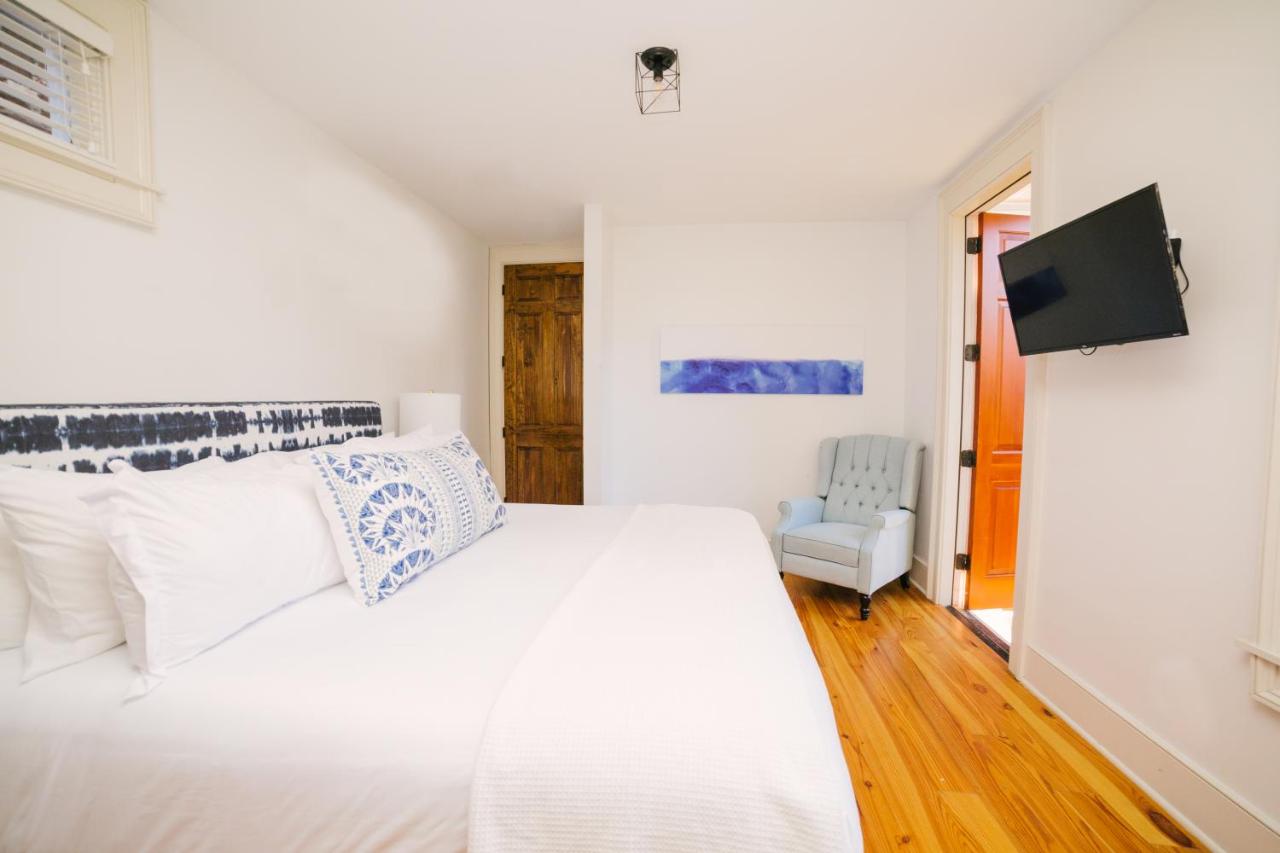 The Sarah Clifford Guest House — photo 5