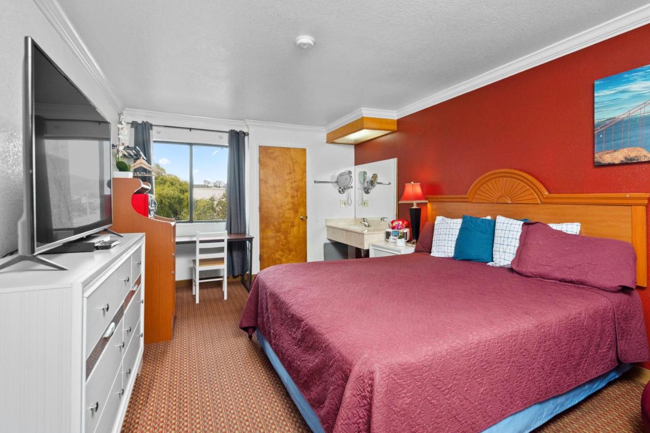 Americana Inn Motel — photo 14