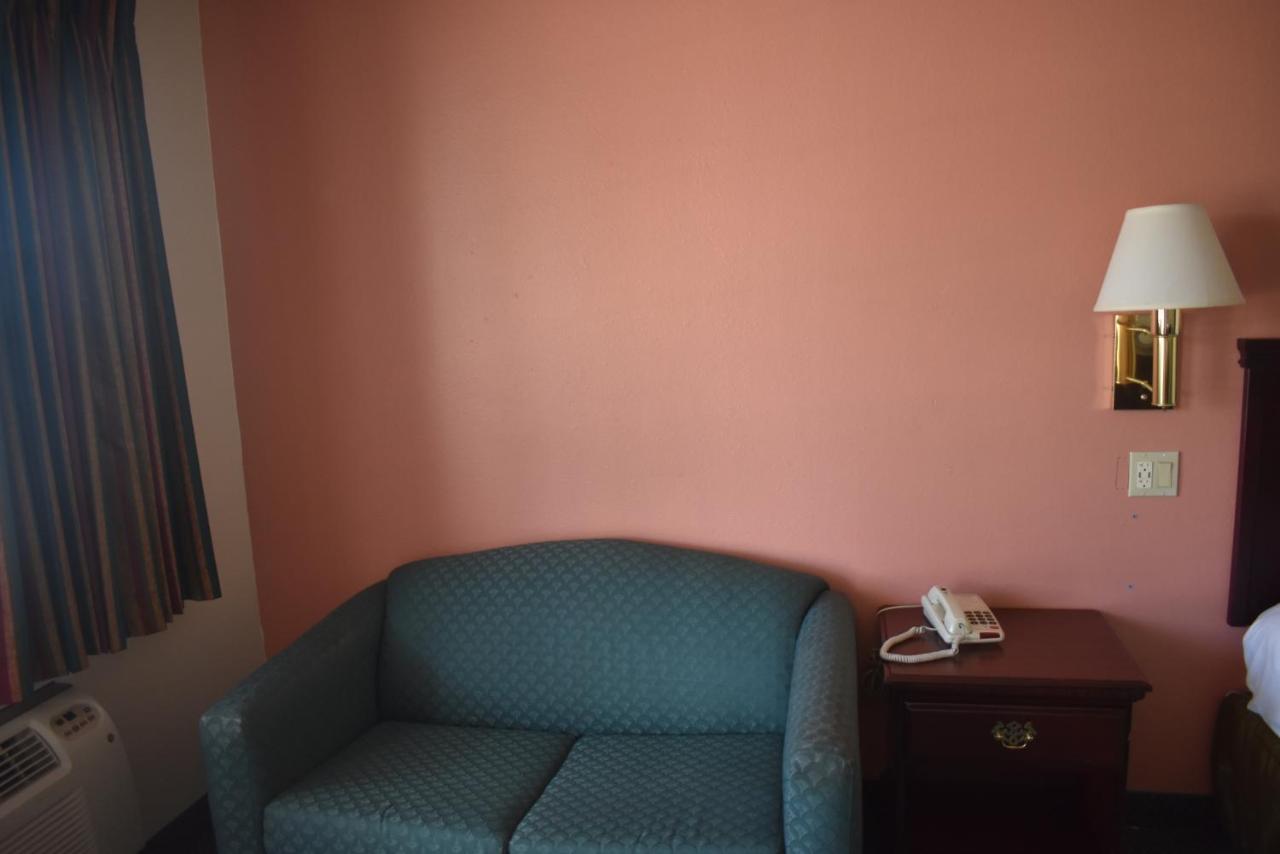 Royal Inn — photo 21