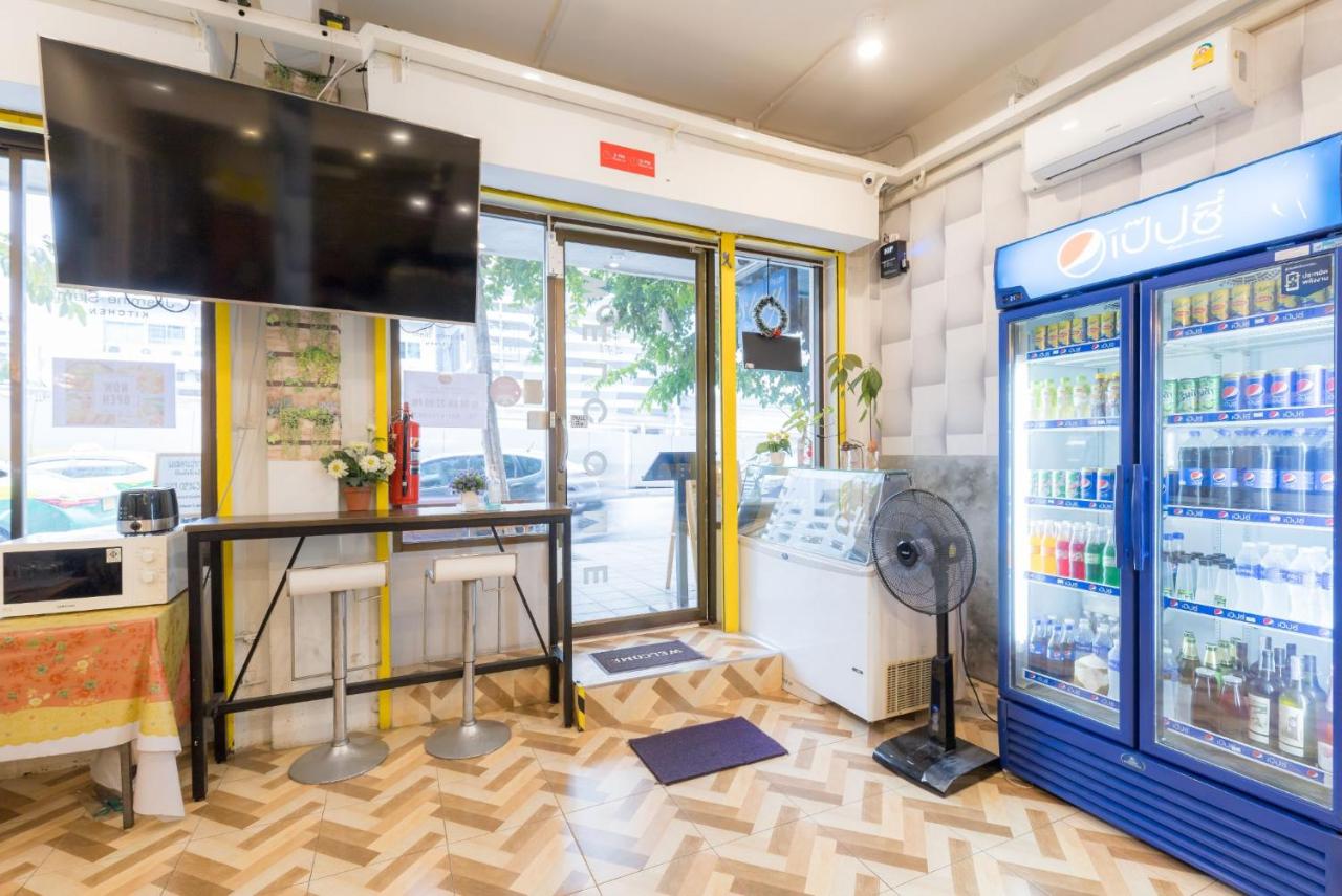 Lemon Siam Hostel Free Breakfast - 3