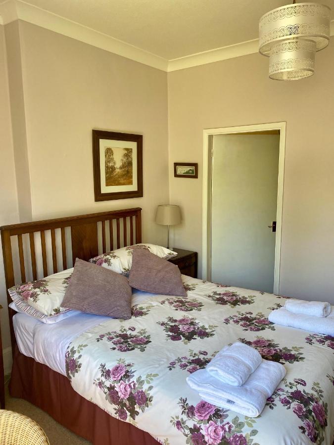 Riverbank Guest House - Laterooms
