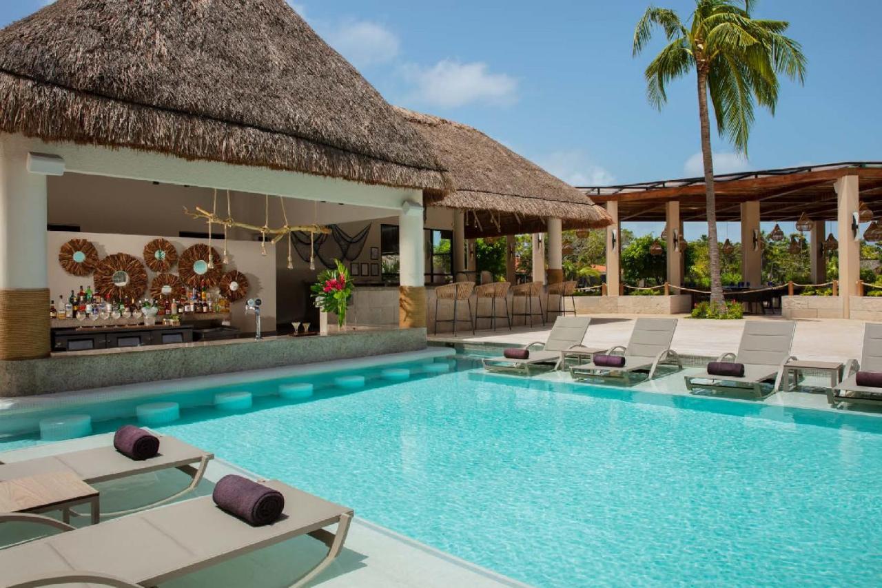 Heated swimming pool: Dreams Aventuras Riviera Maya