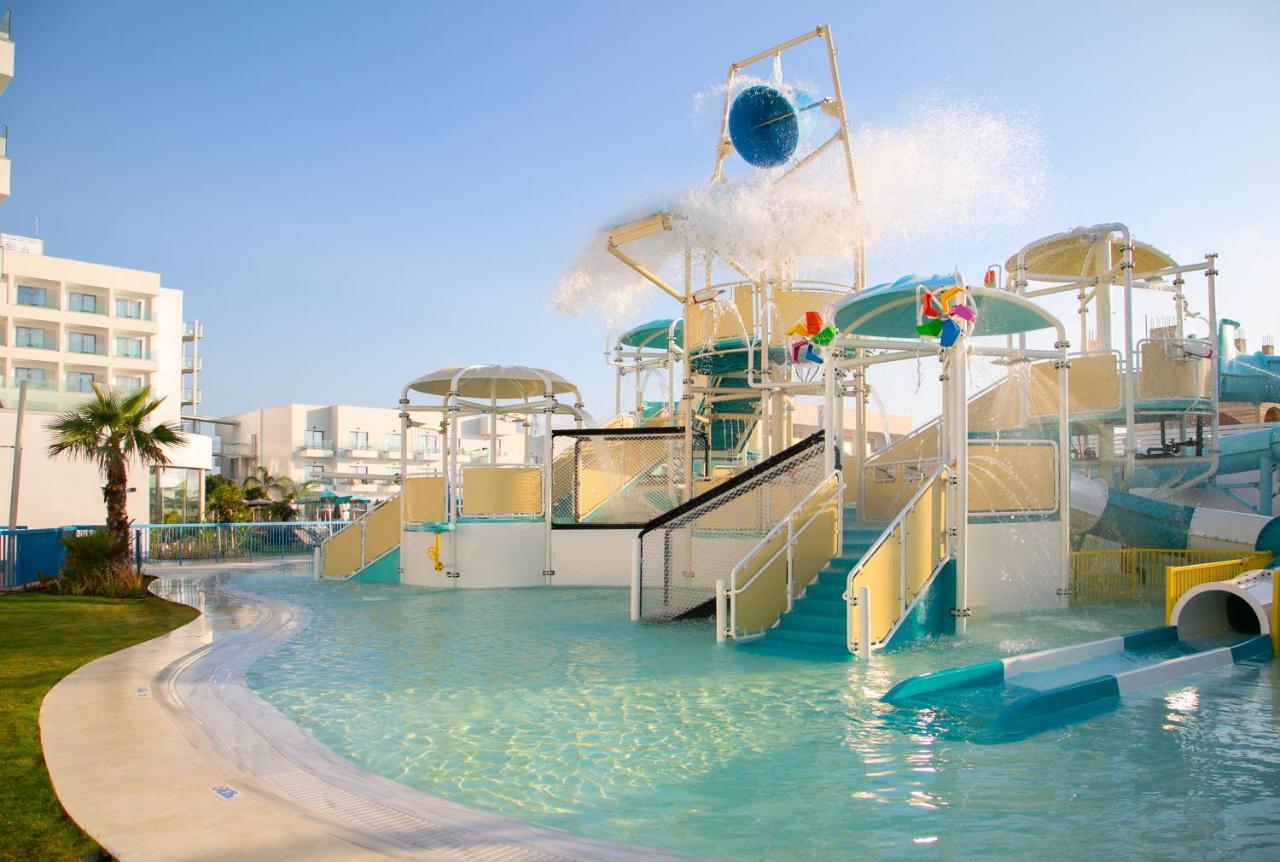 Atlantica Aqua Blue photo