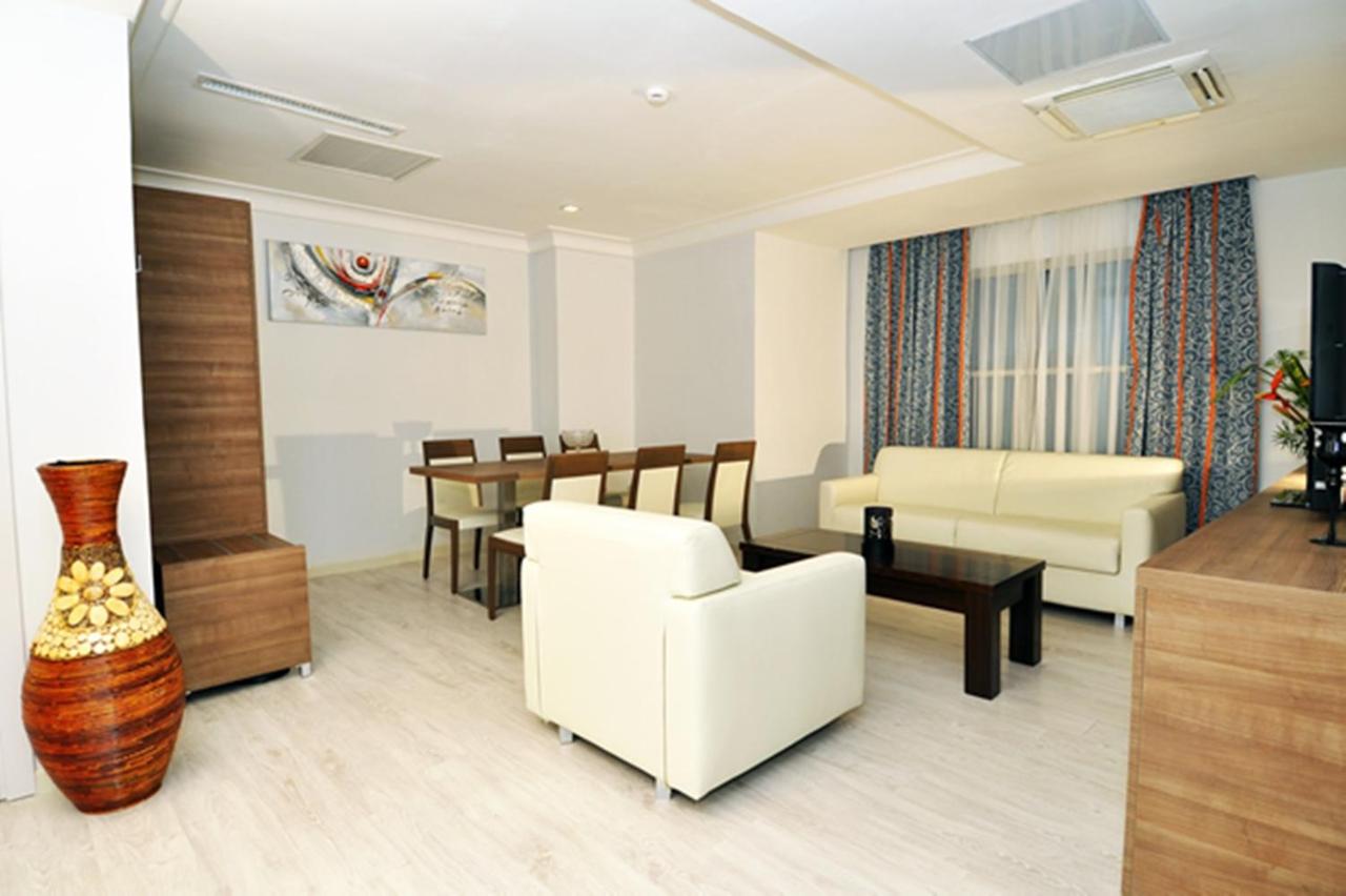 Benin Royal Hotel photo