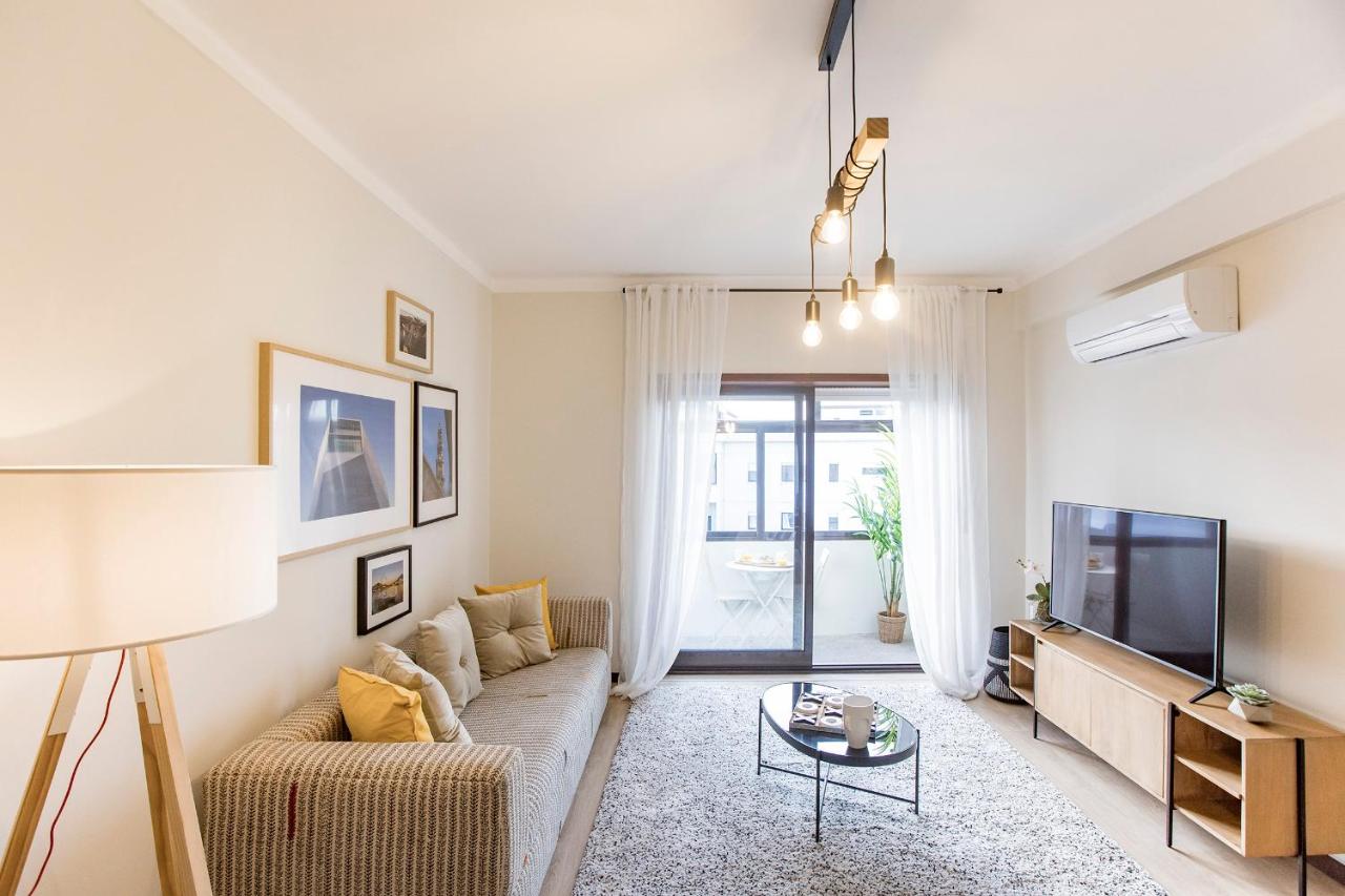 2BR Flat in Bonfim w/ AC & Balcony by LovelyStay - 5