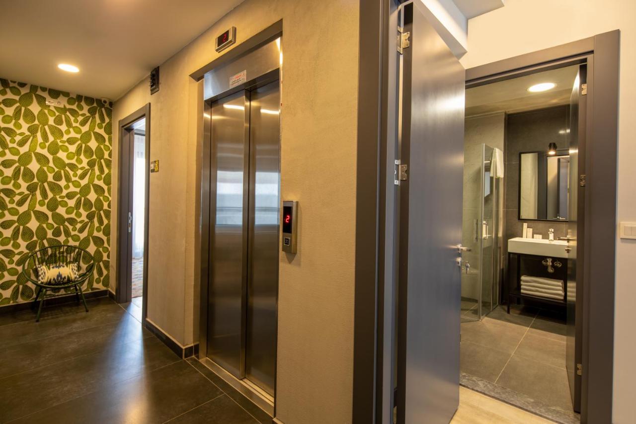 Green Parrot Hotel Istanbul - 3