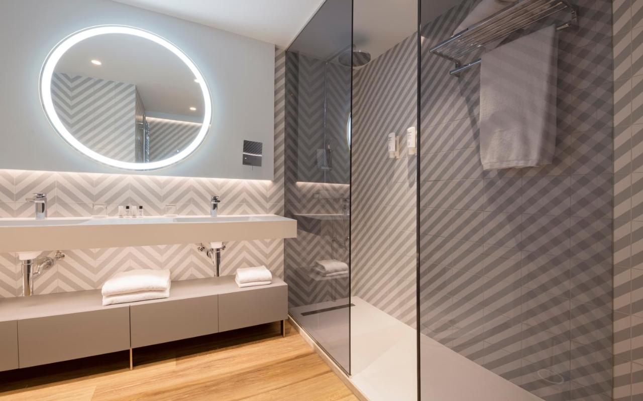 Suites Plaza Hotel & Wellness photo
