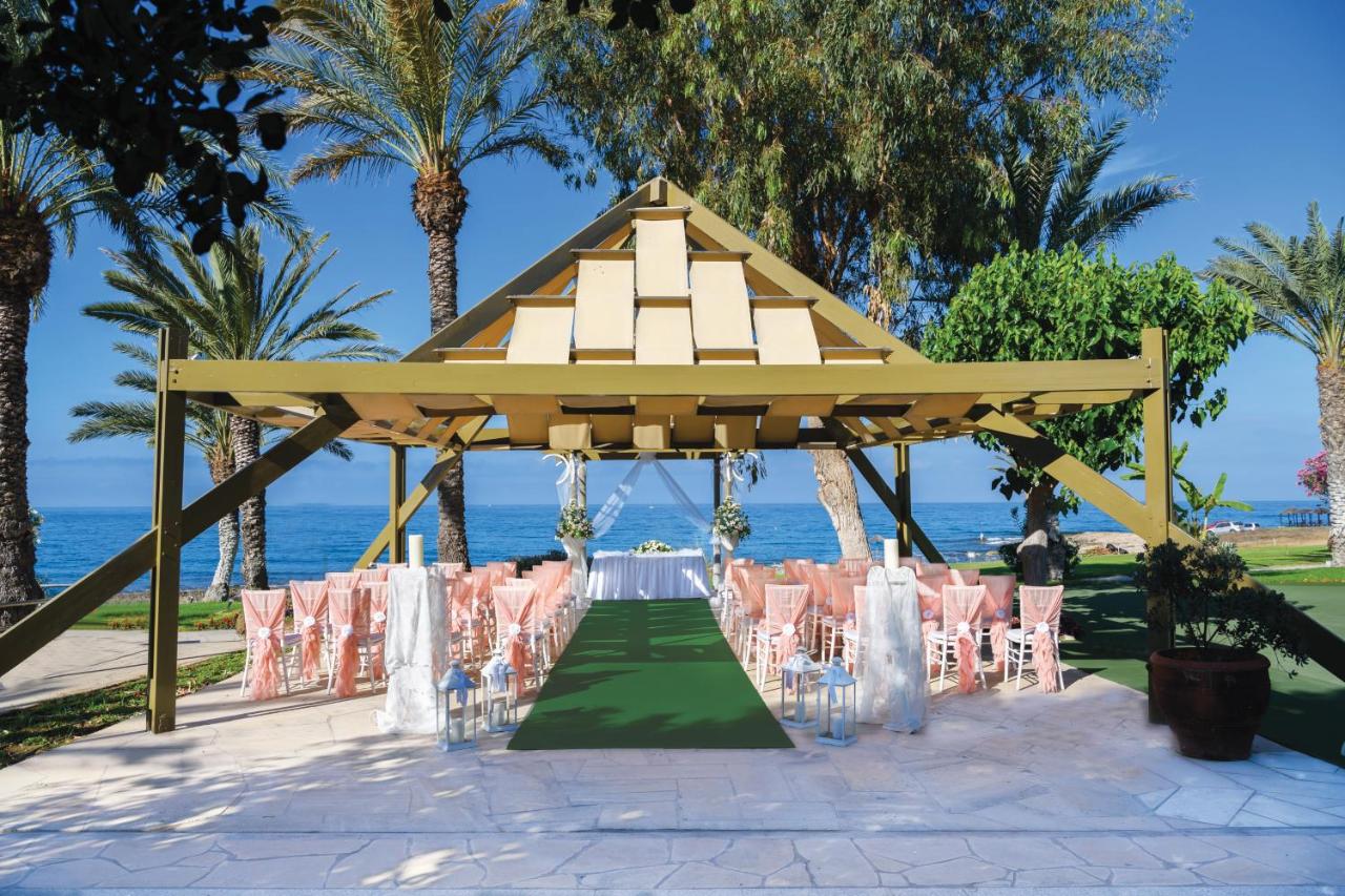 Constantinou Bros Athena Beach Hotel photo