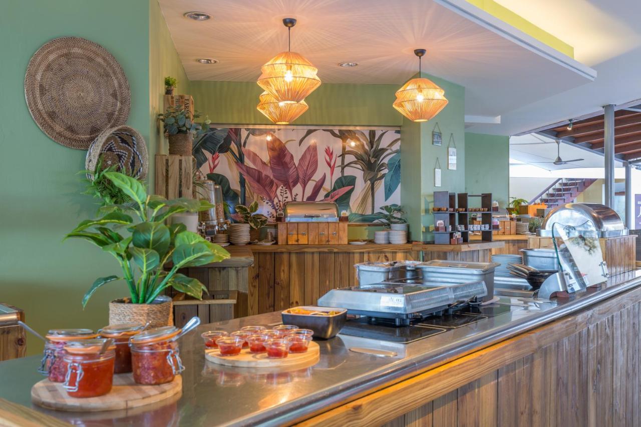 Curacao Avila Beach Hotel photo