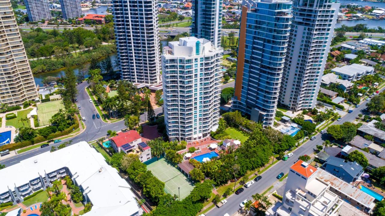 The Crest Apartments photo
