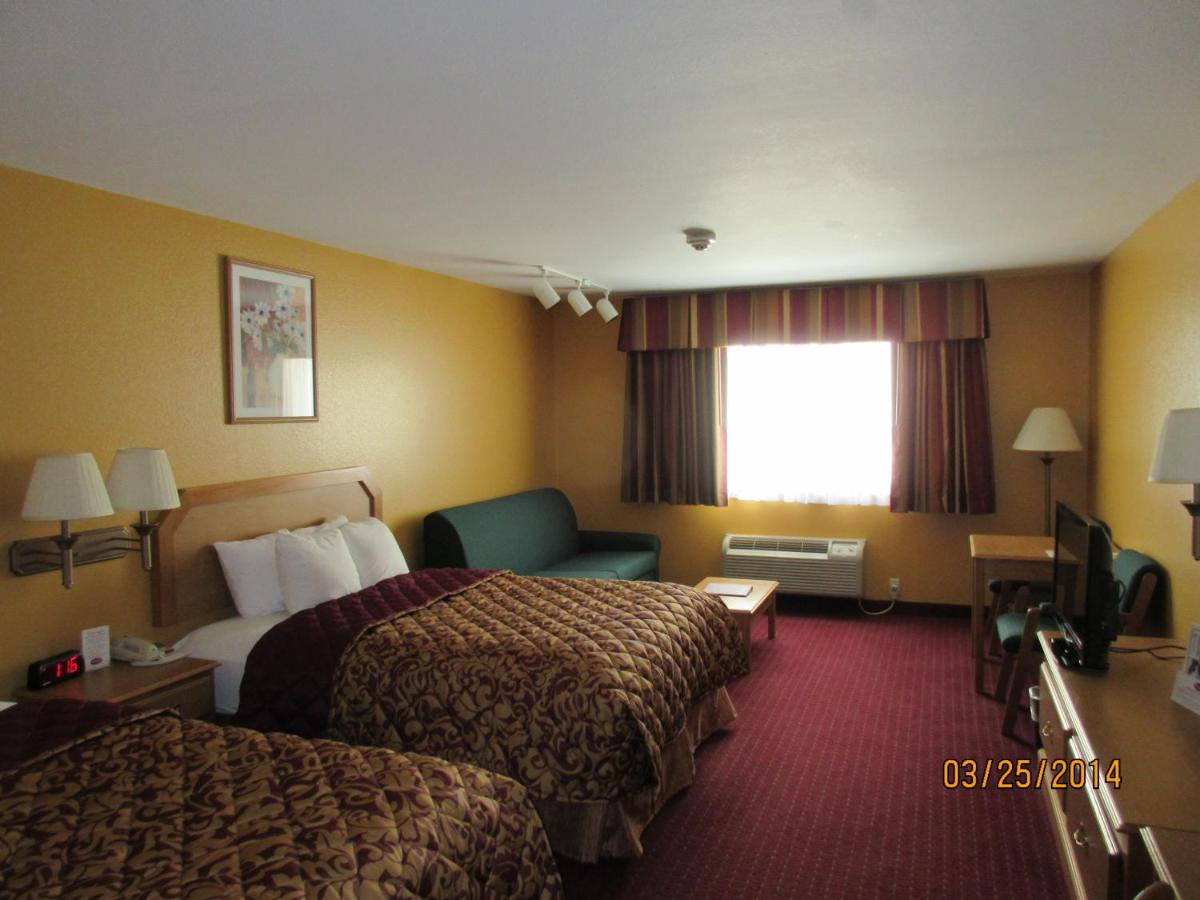 Parkfield Inn - Warsaw — photo 15