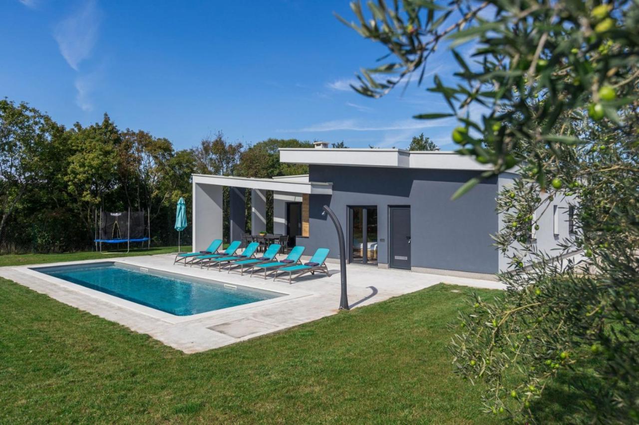 Villa Mariva photo