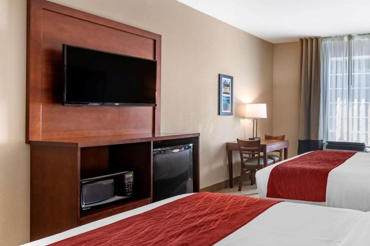 American Inn & Suites — photo 20