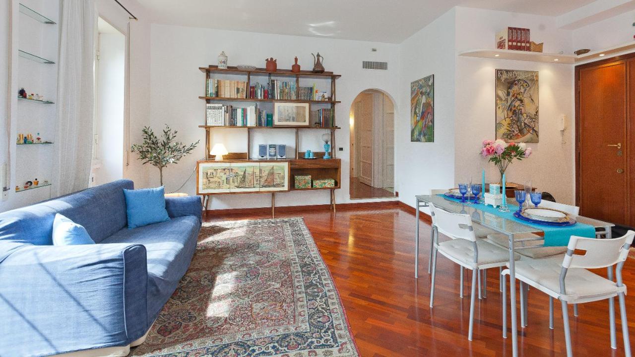 Pateras Flower-Rental in Rome - 4