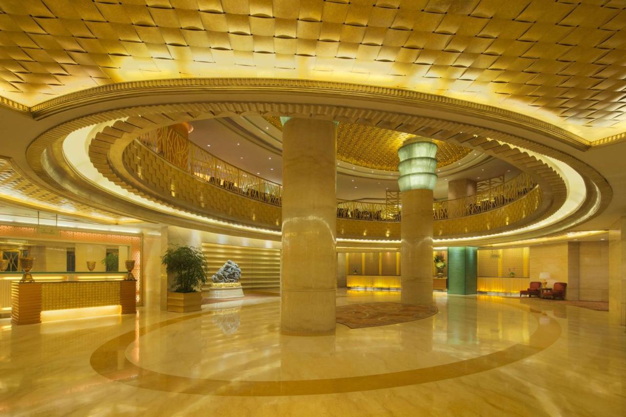 Radisson Blu Hotel Shanghai New World photo