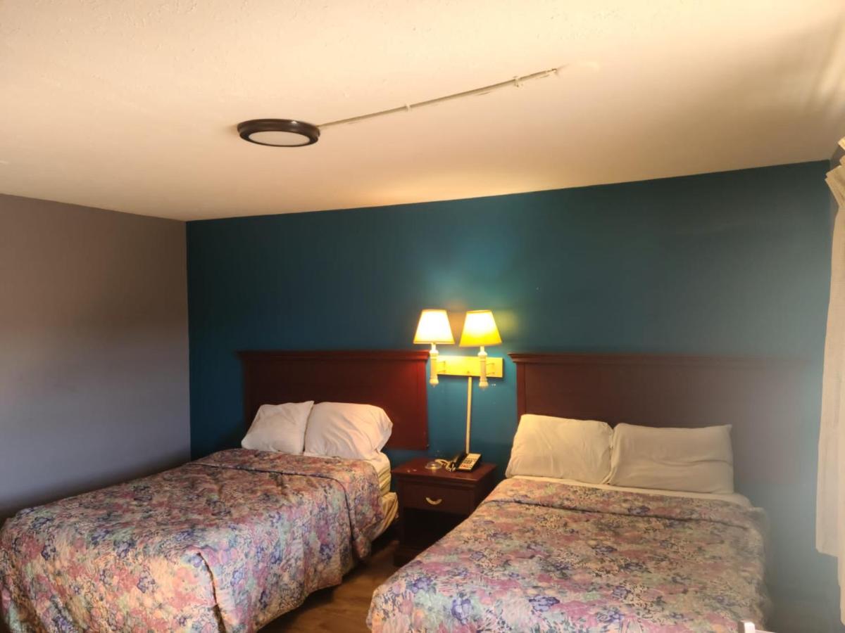 E'Town Motel — photo 12