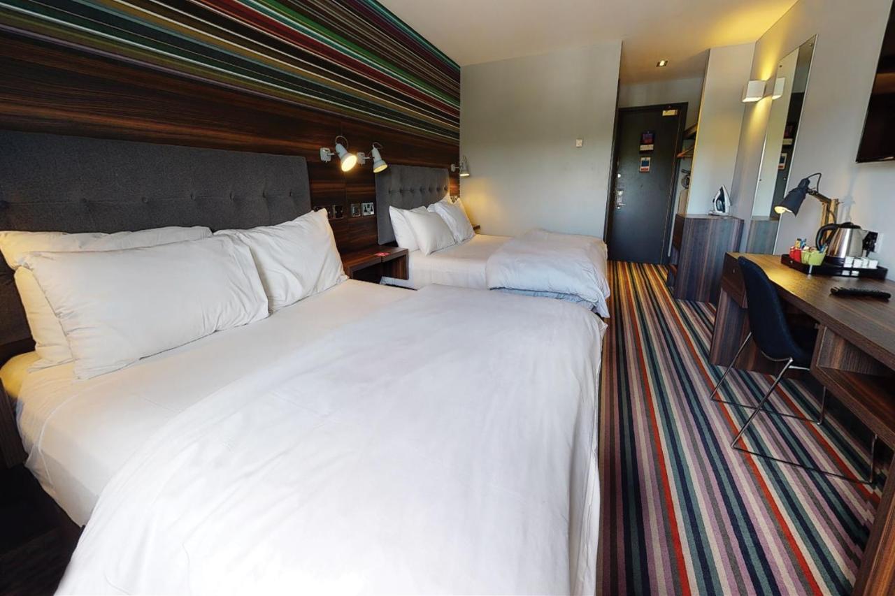 Large Double Room