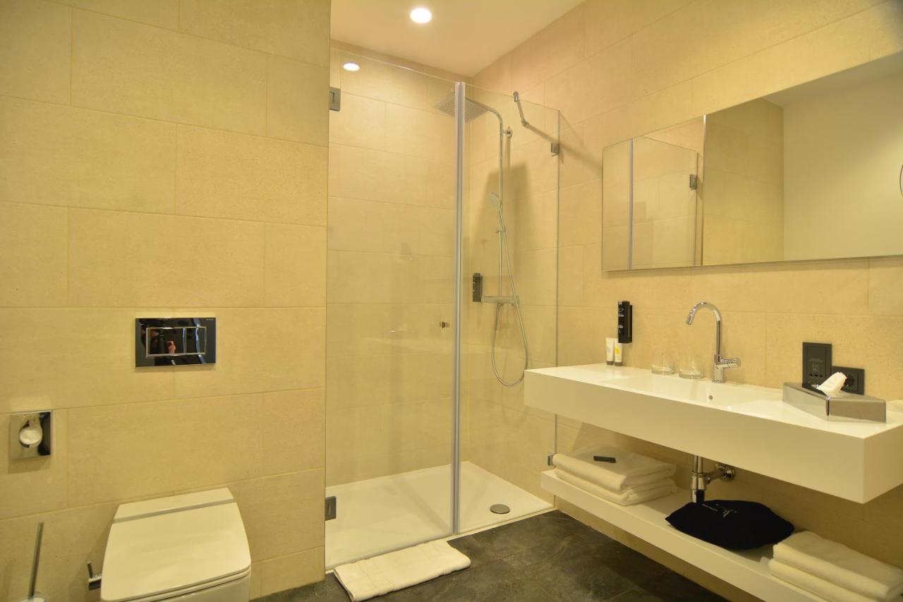 mk hotel tirana photo