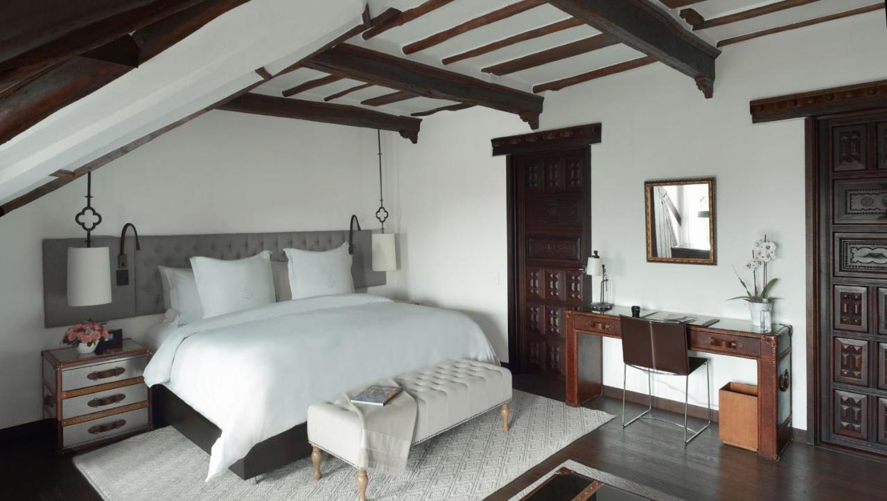 Four Seasons Hotel Casa Medina Bogota photo