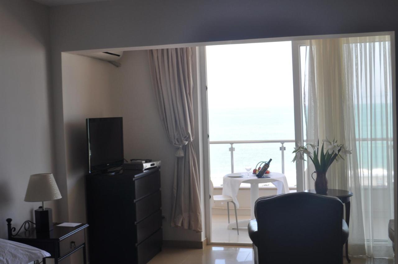 Beach: Kobuleti Beach Club