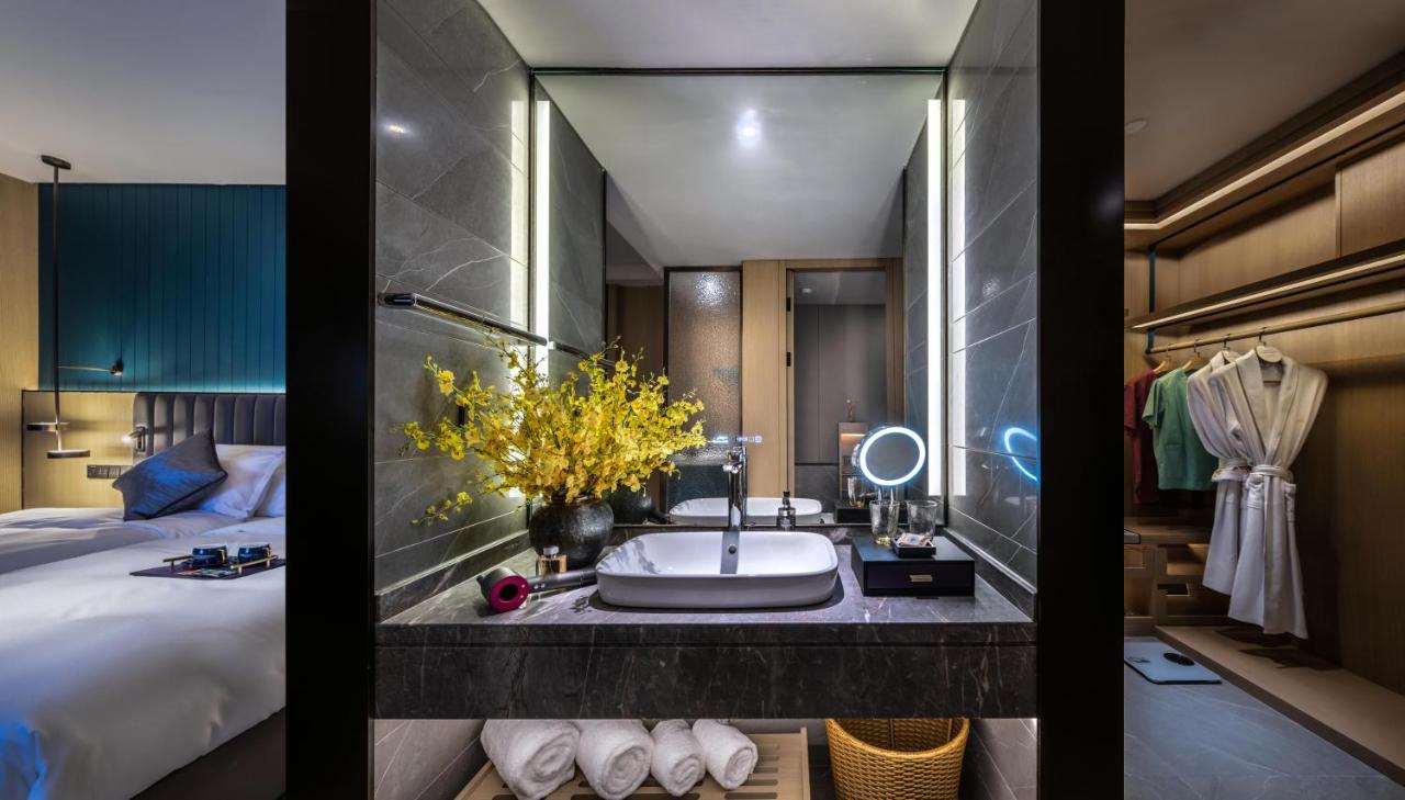 Guangzhou Elegant Hotel photo