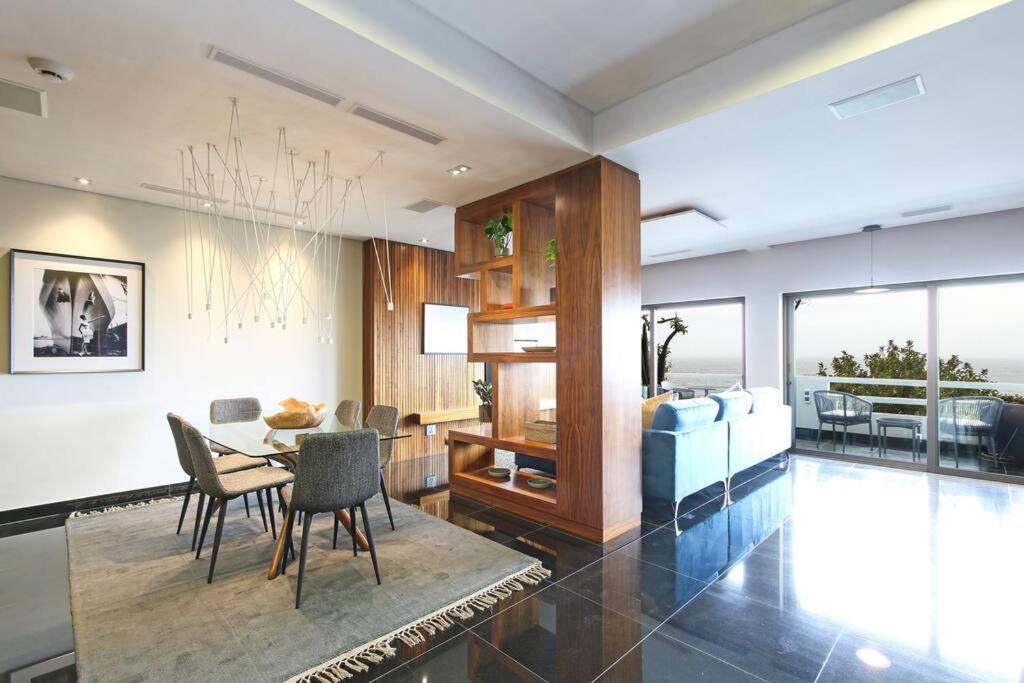 The Number Collection 5102 - 3