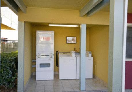 Oasis Inn Sacramento- Elk Grove — photo 18