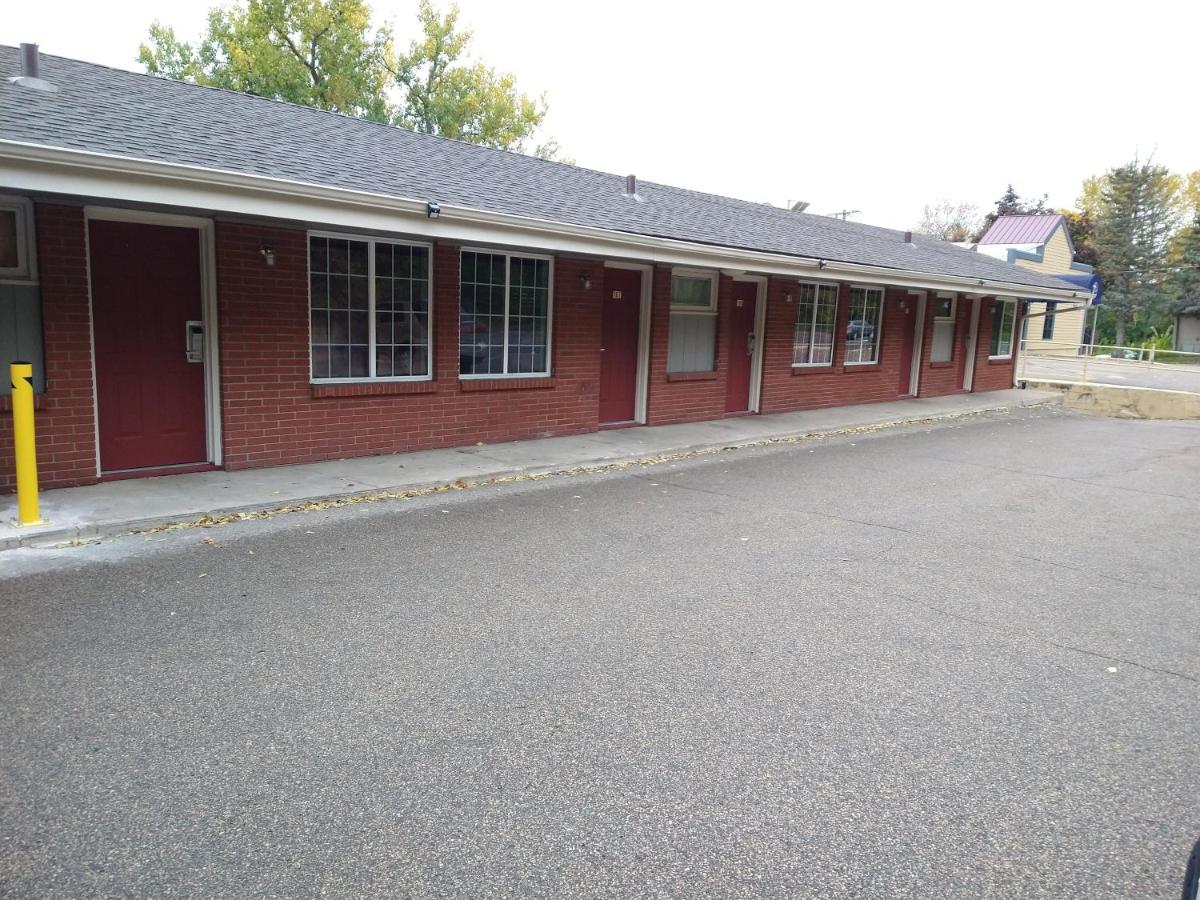 Highway Motel — photo 6