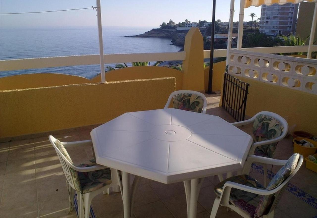 Wonderful villa with private beach, El Campello – Precios ...