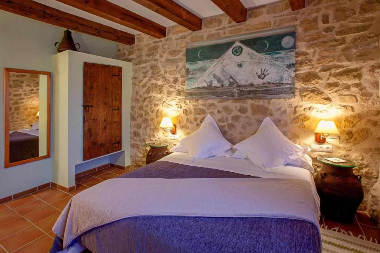 Casa rural restaurante Mas Del Rei, Calaceite – Updated 2022 ...