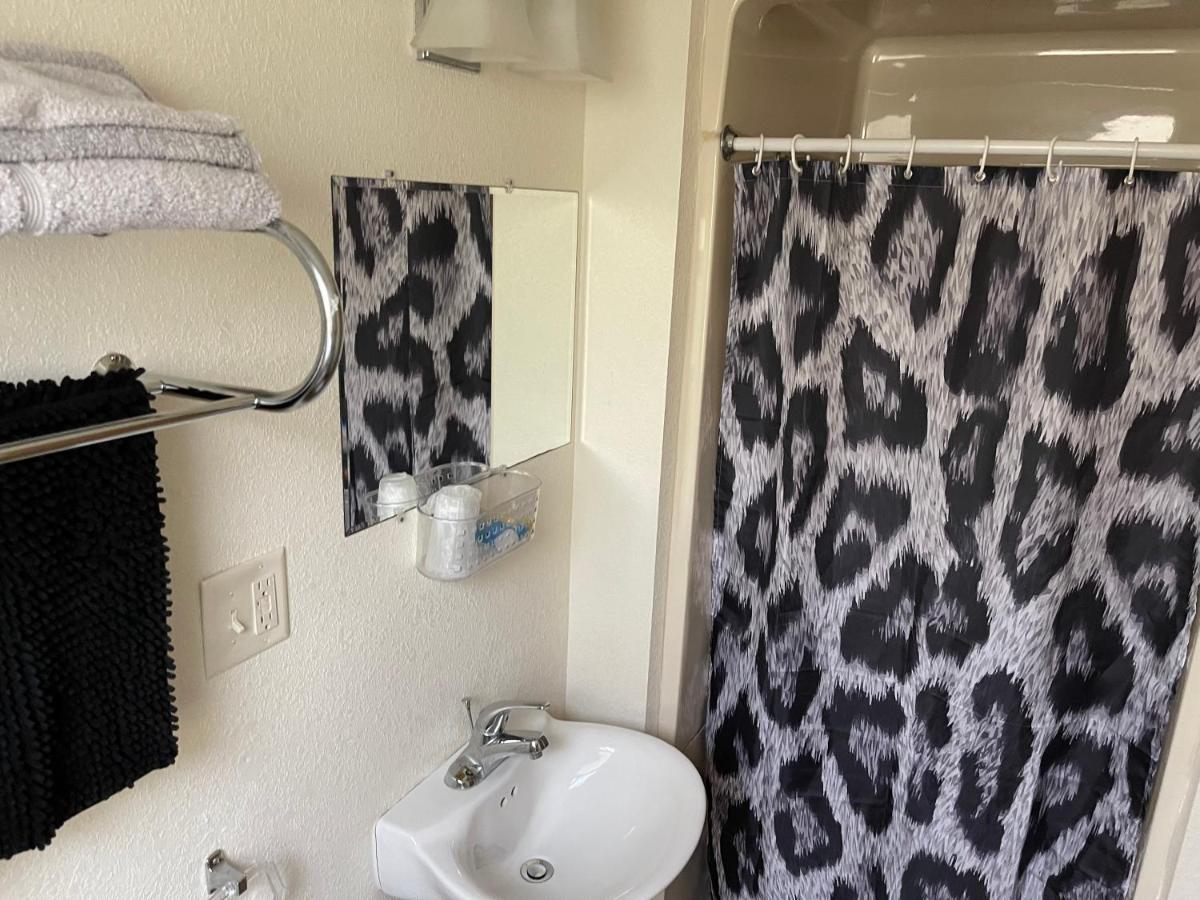 Highland Court Motel — photo 8